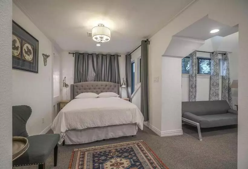 تختخواب و صبحانه Houston Towers, Downtown Med Ctr, Nrg, Adults Only