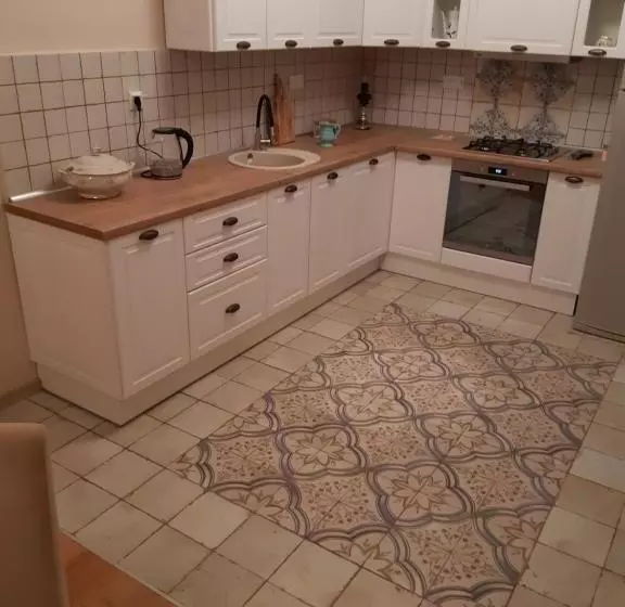 پانسیون Marinas Guesthouse