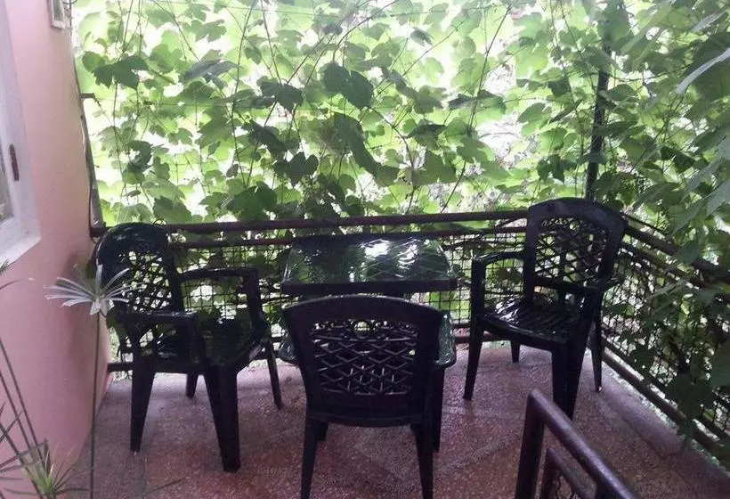 پانسیون Marinas Guesthouse
