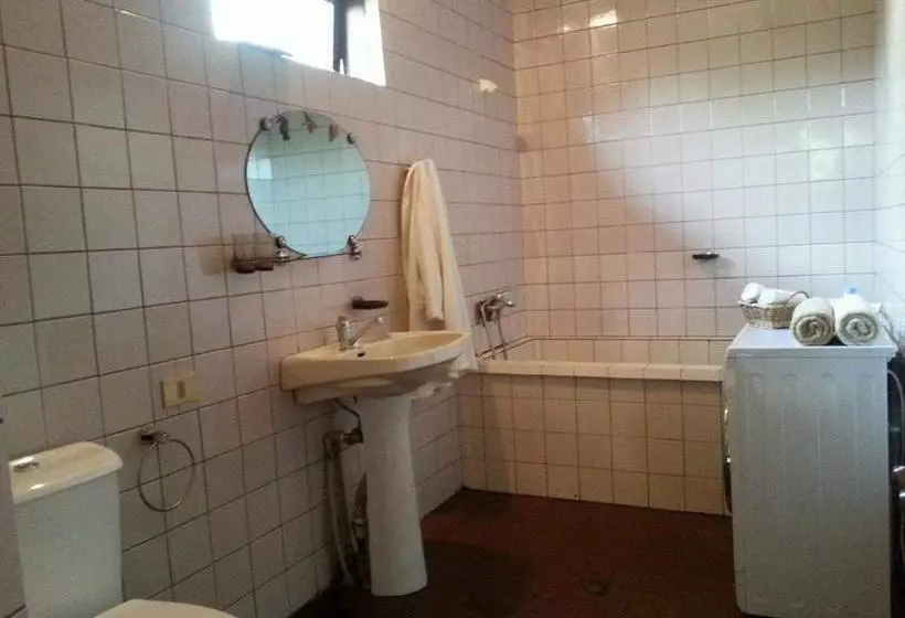 پانسیون Marinas Guesthouse
