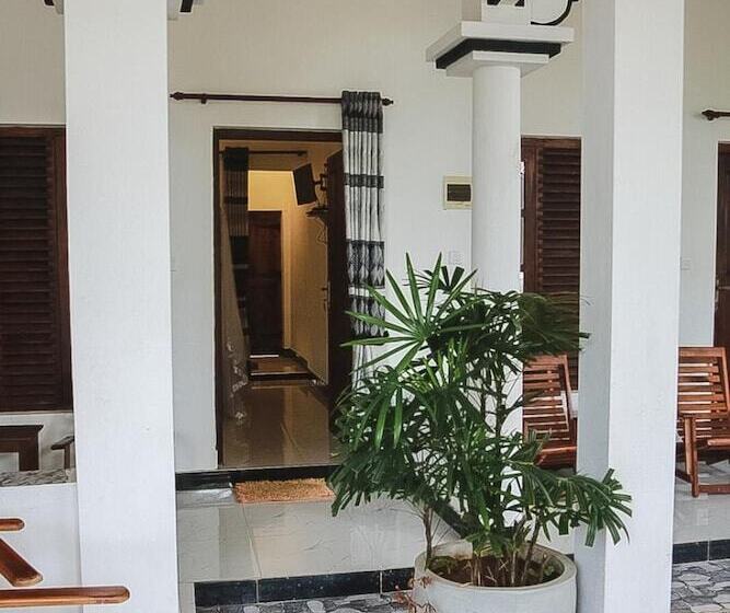 Pensió Sunset View Beach