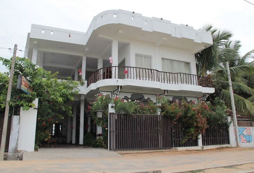 Pensió Sunset View Beach