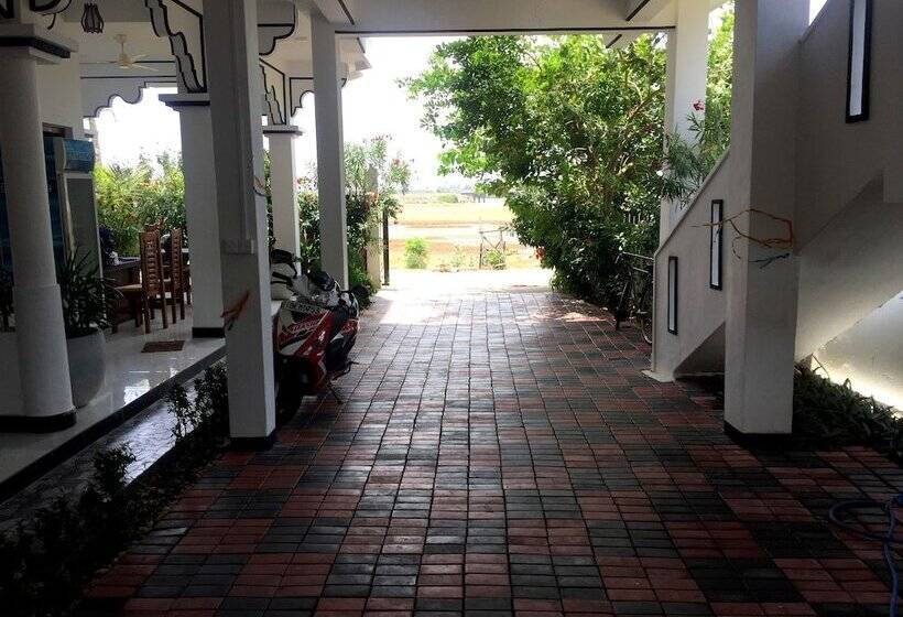 Pensió Sunset View Beach