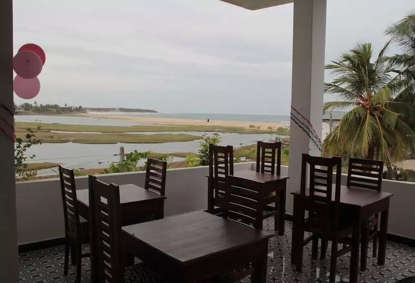 Majatalo Sunset View Beach