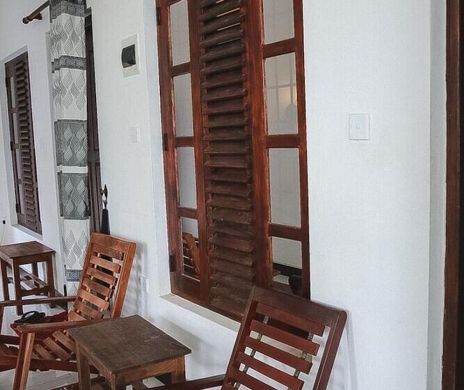 Pensió Sunset View Beach