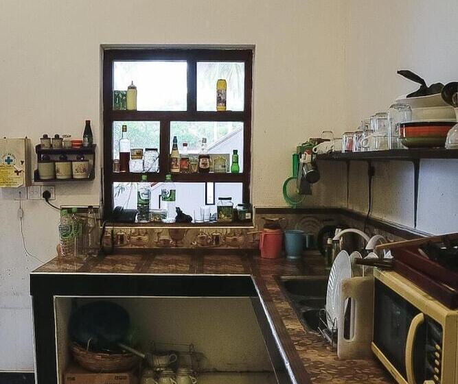 Pensió Sunset View Beach