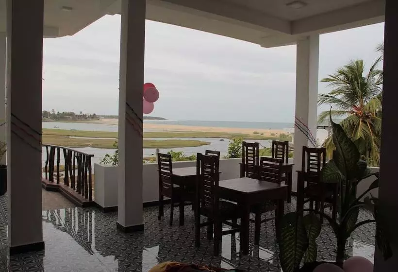 Majatalo Sunset View Beach