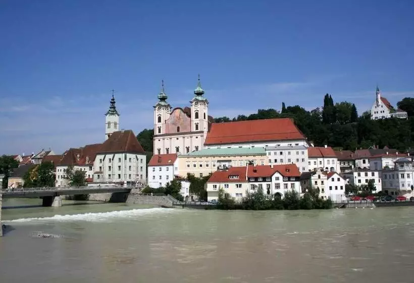 Vitus Steyr Hotel & Spa Suites