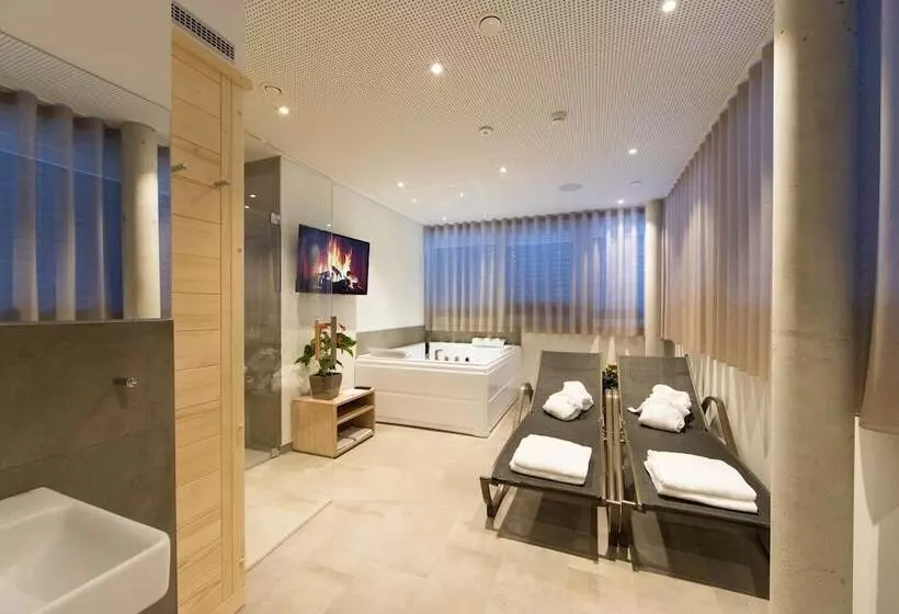 Vitus Steyr Hotel & Spa Suites