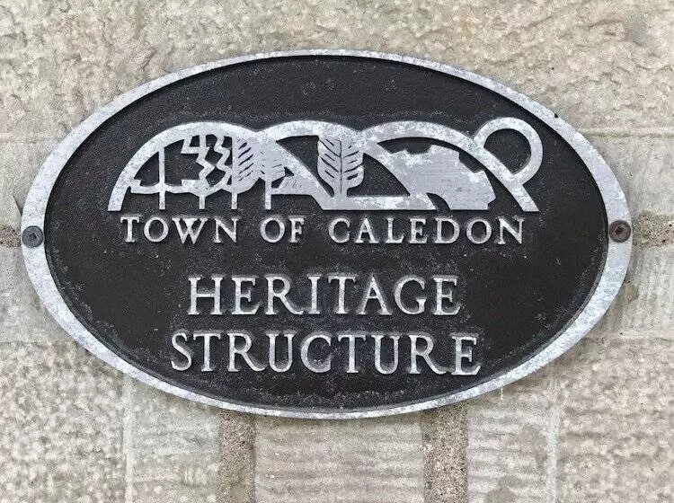 Retkeilymaja Cheltenham Suites