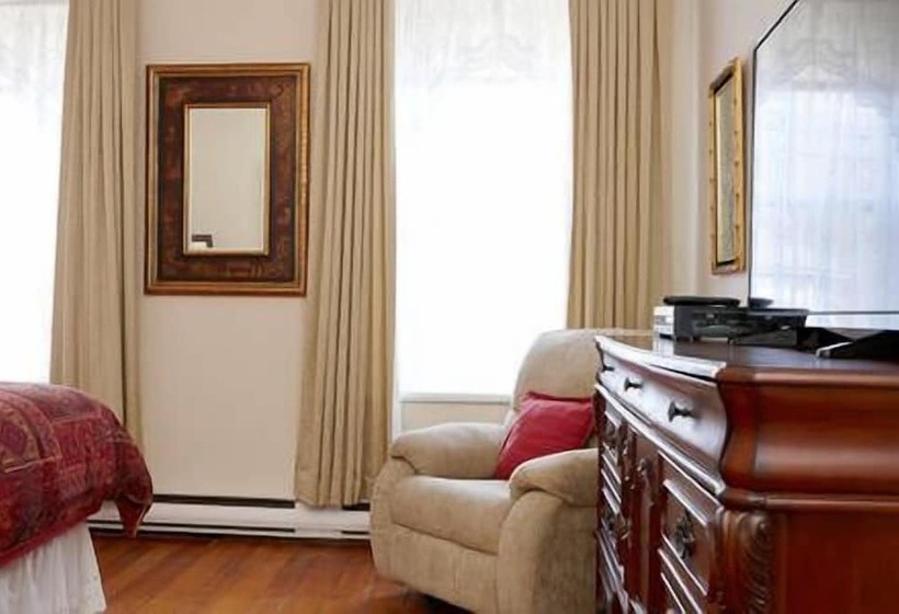فندق صغير Cheltenham Suites