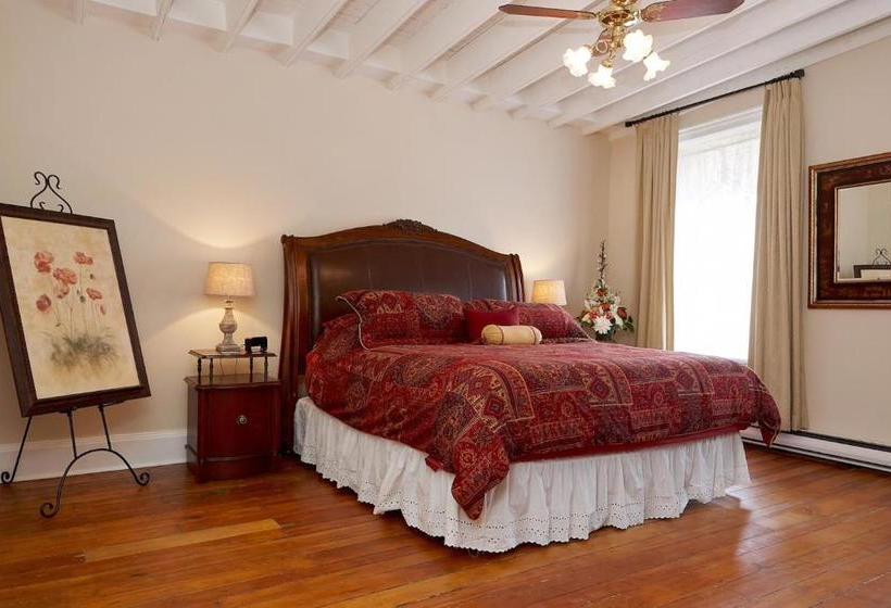 فندق صغير Cheltenham Suites