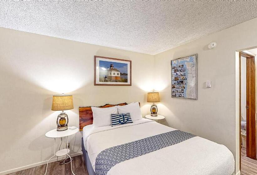 הוסטל Lamplighter Inn