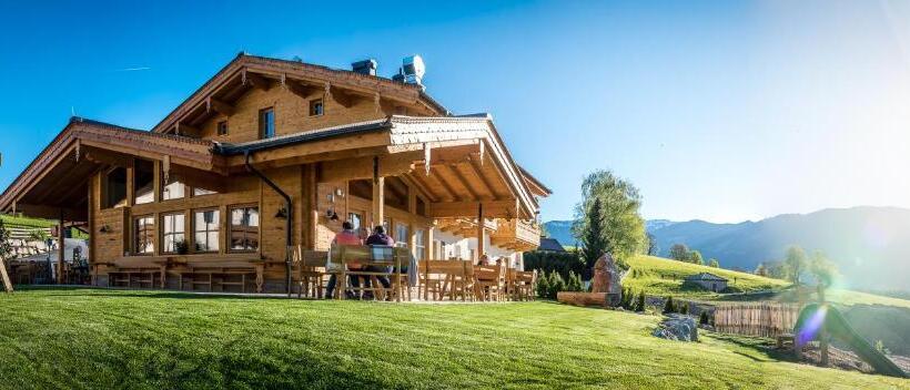 בית מלון כפרי Klampfererhof