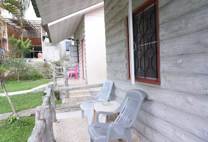 پانسیون Dahla House Ranong