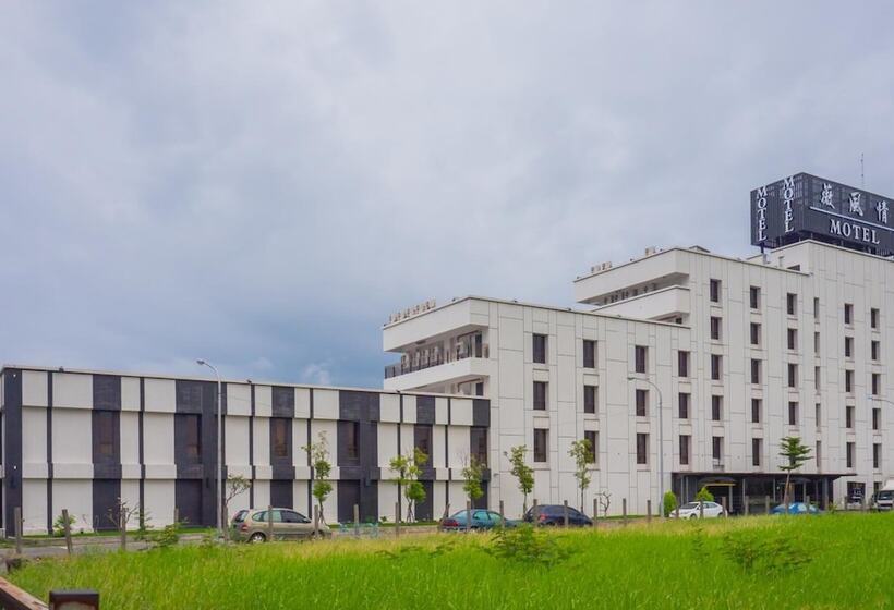 薇風情汽車旅館 鳳山館