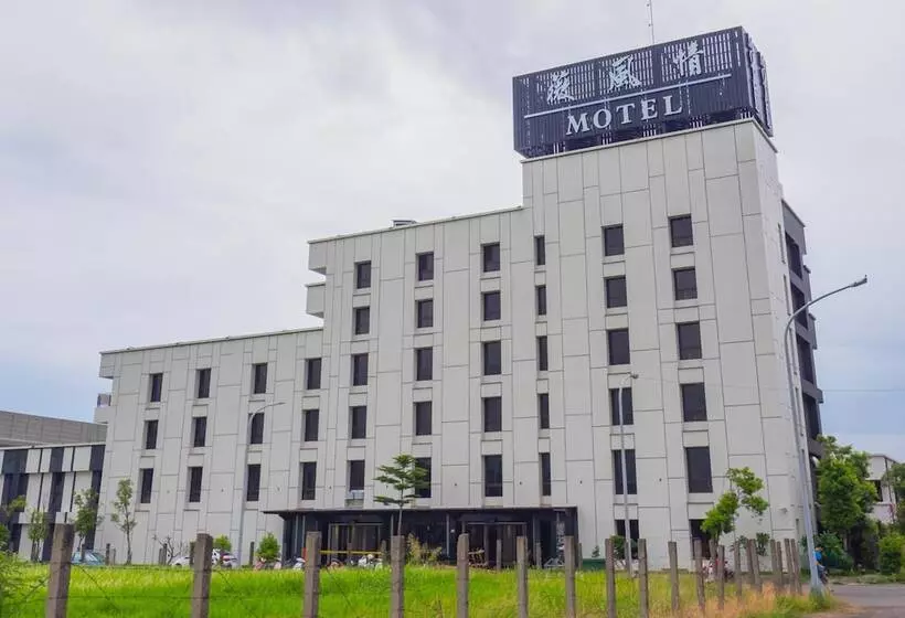 薇風情汽車旅館   鳳山館