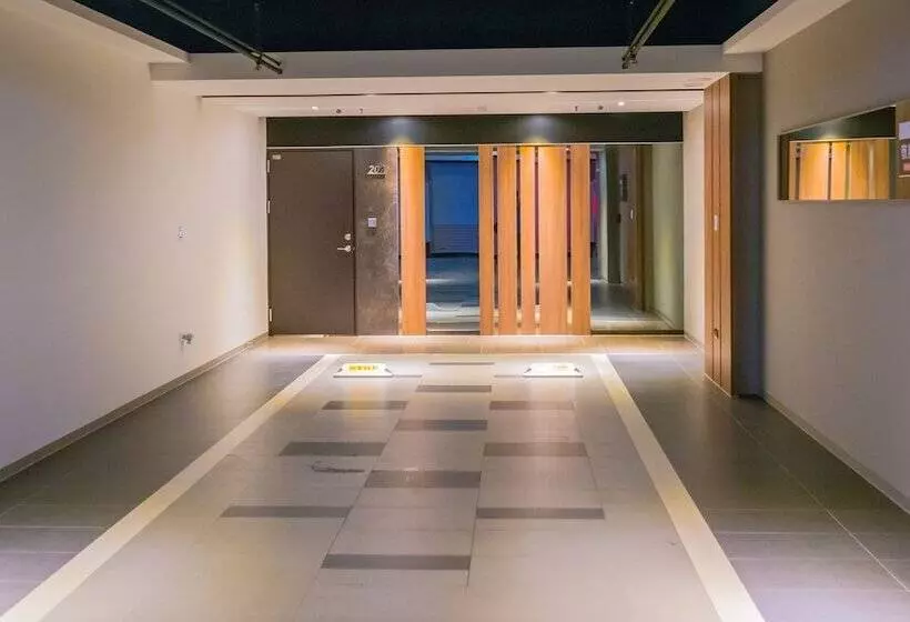 薇風情汽車旅館   鳳山館