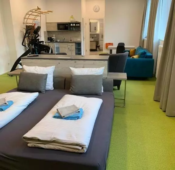 ペンション Aparthotel Backstage