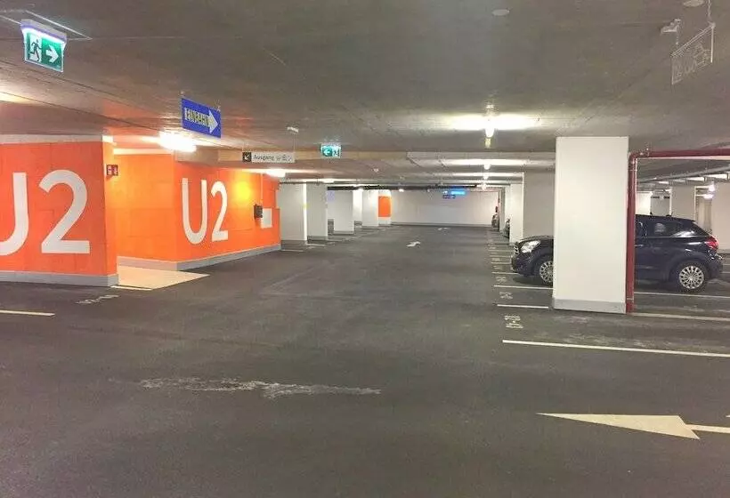 ペンション Aparthotel Backstage