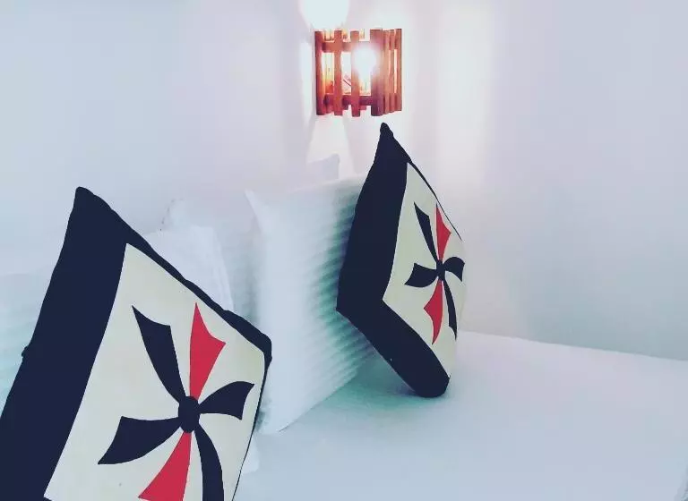 پانسیون Ella Secret Paradise