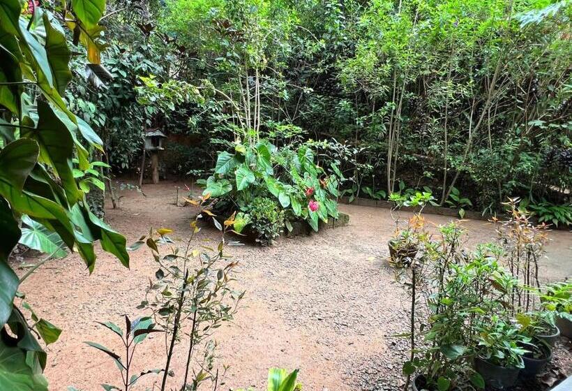 펜션 Ella Secret Paradise