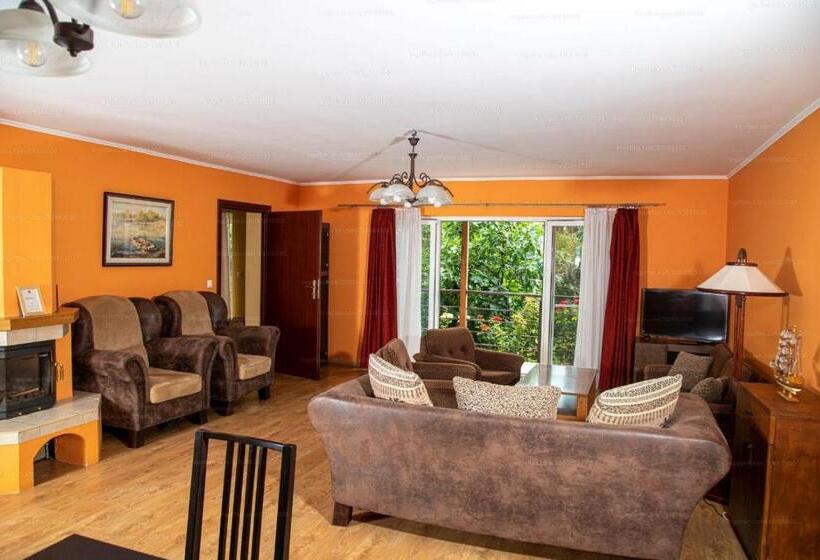 פנסיון Sorompó Vendégház