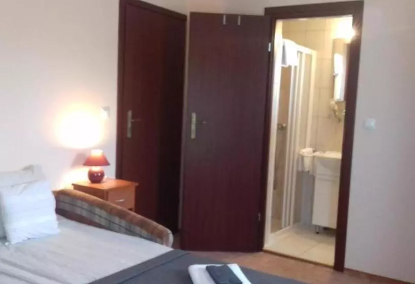 Majatalo Sorompó Vendégház