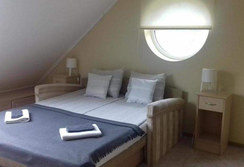 פנסיון Sorompó Vendégház