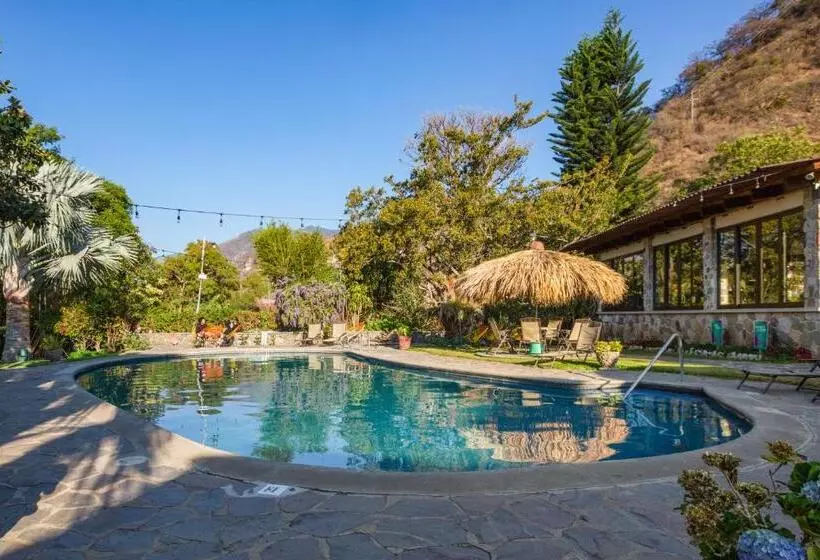 هتل Socialtel Atitlan   Formerly Selina Atitlan