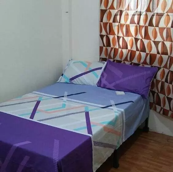 پانسیون Budget Studio Unit In Makati