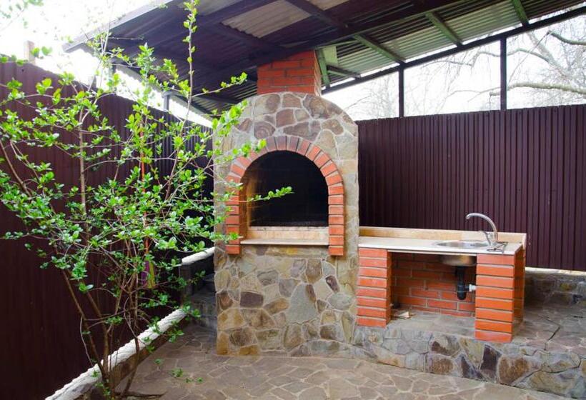 پانسیون Liubava