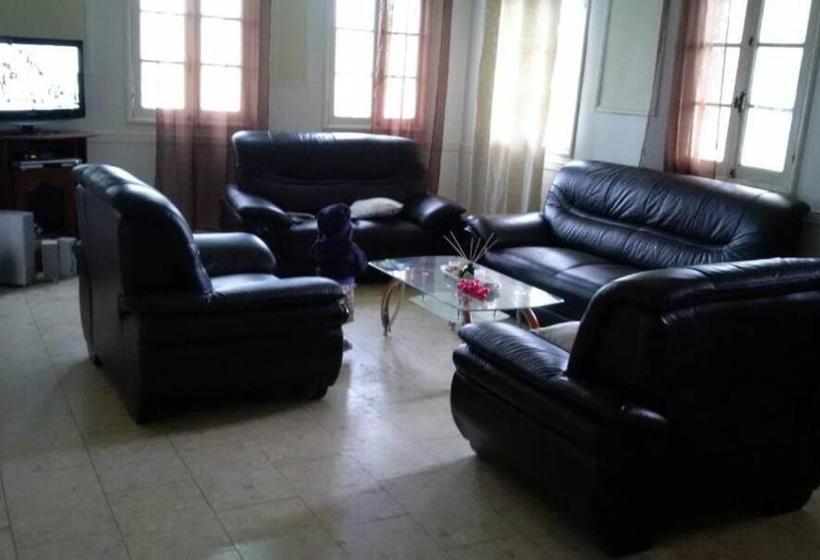 پانسیون Manoir Des Innocents