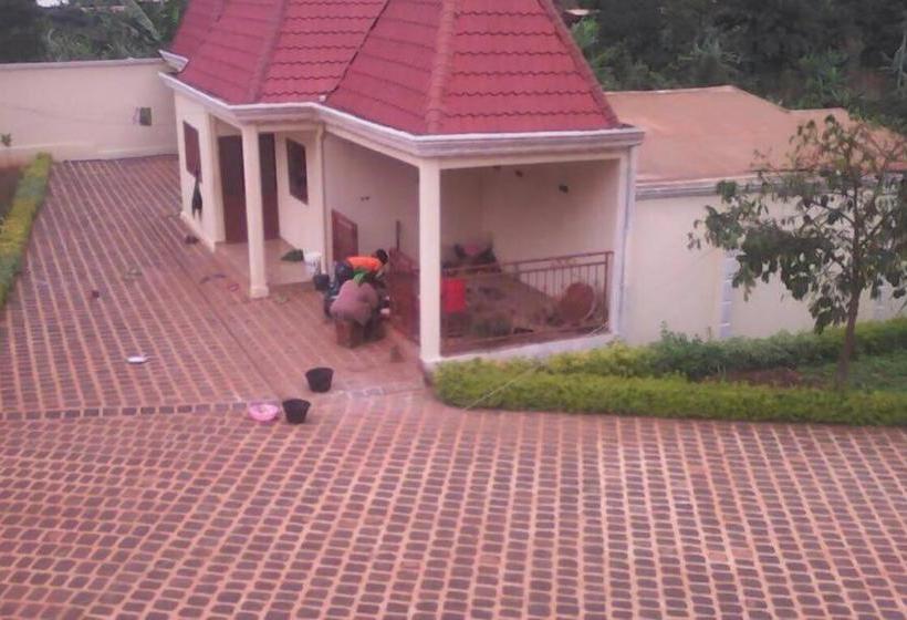 پانسیون Manoir Des Innocents