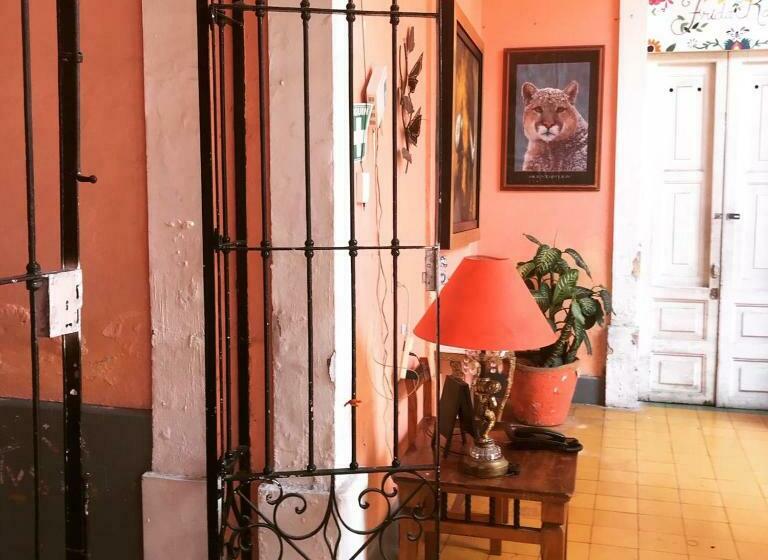 פנסיון Maska Mansion