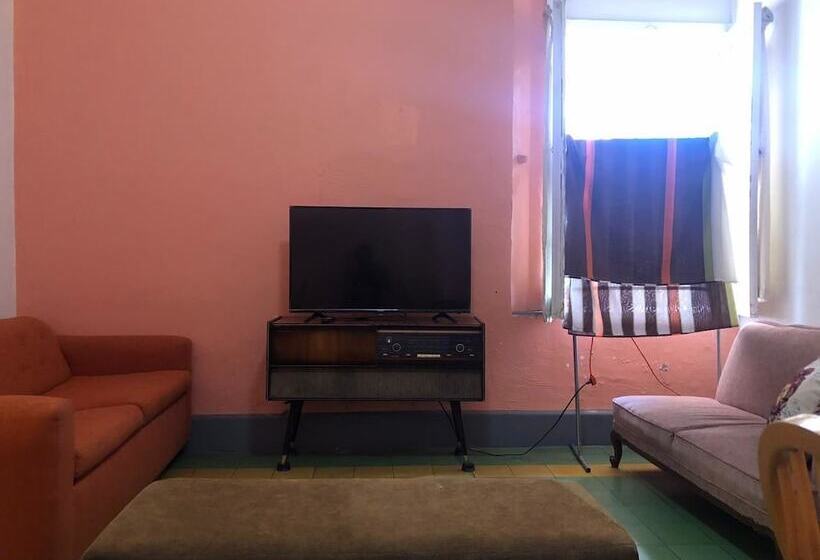 פנסיון Maska Mansion