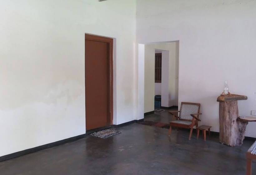 فندق صغير Mendis Cottage