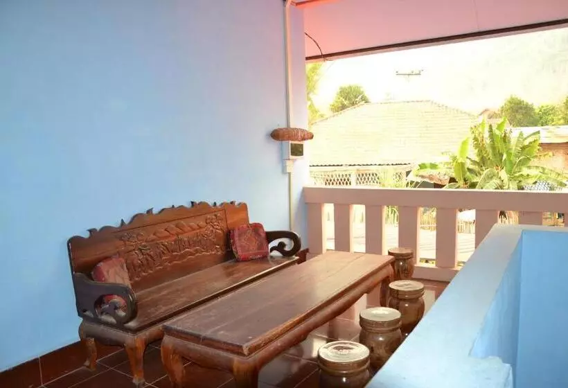 ペンション Lamorn Guesthouse