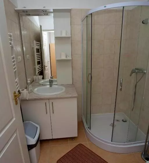 Majatalo Sasfészek   Falusi Szálláshely