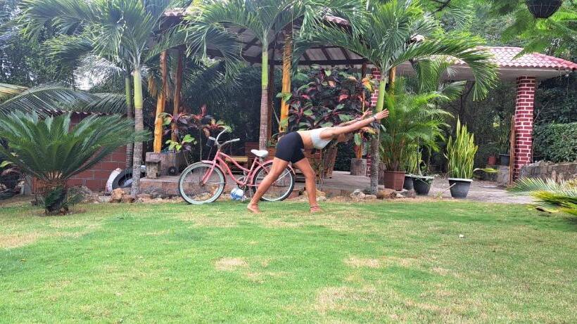 بنسيون Marybutch