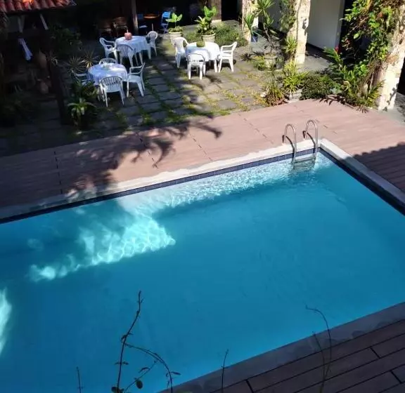 ペンション Pousada Provence