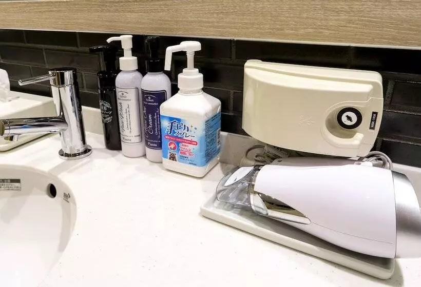 カプセルホテル Tube Sq