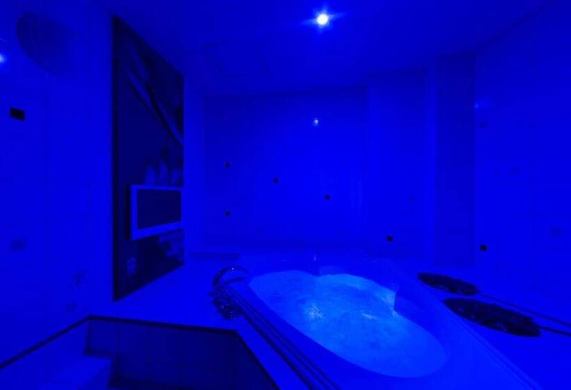 בית מלון כפרי Plant Garden Resort