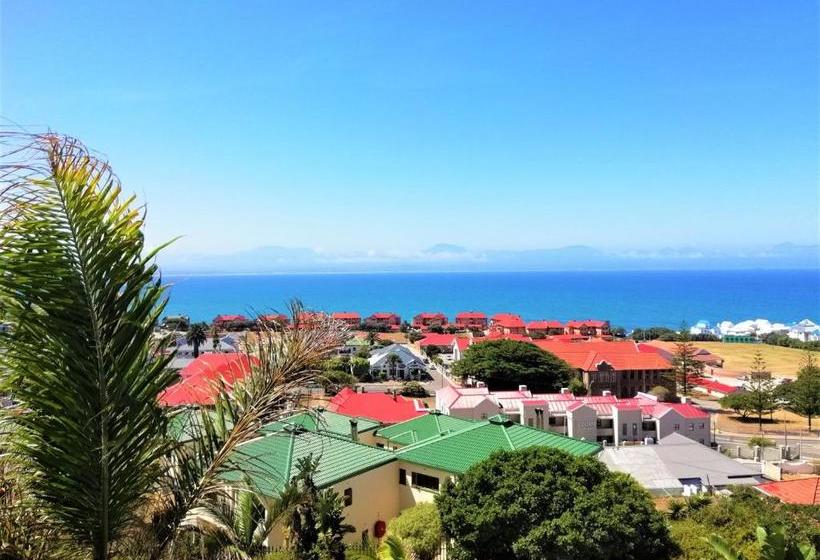 פנסיון 4 On Montagu