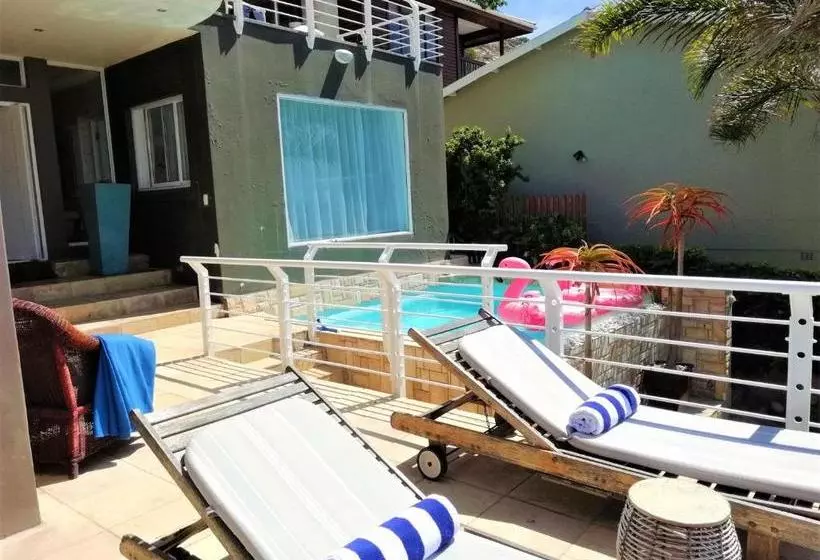 Majatalo 4 On Montagu