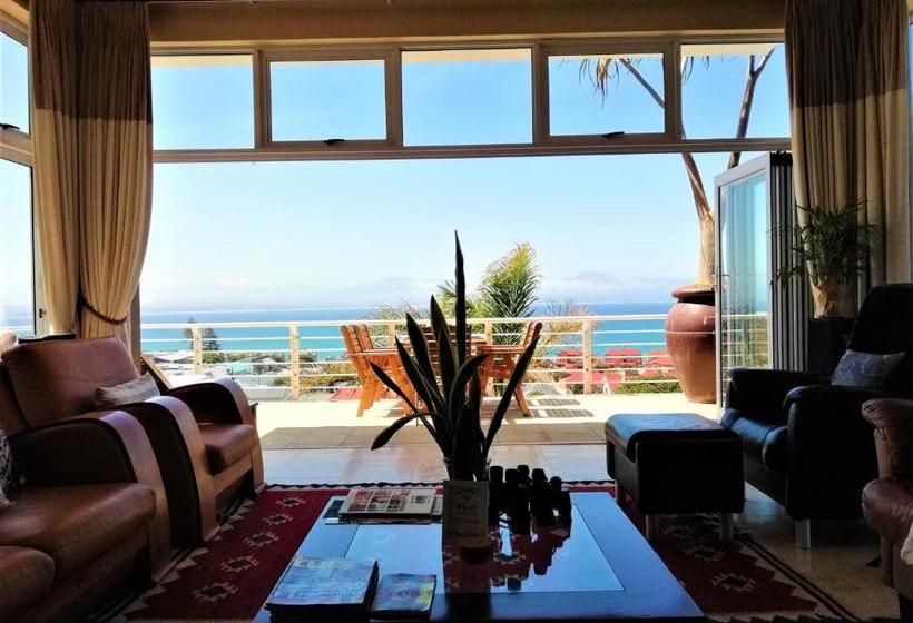 פנסיון 4 On Montagu