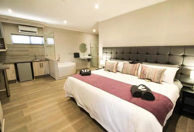 Majatalo De Stroom Guest Lodge