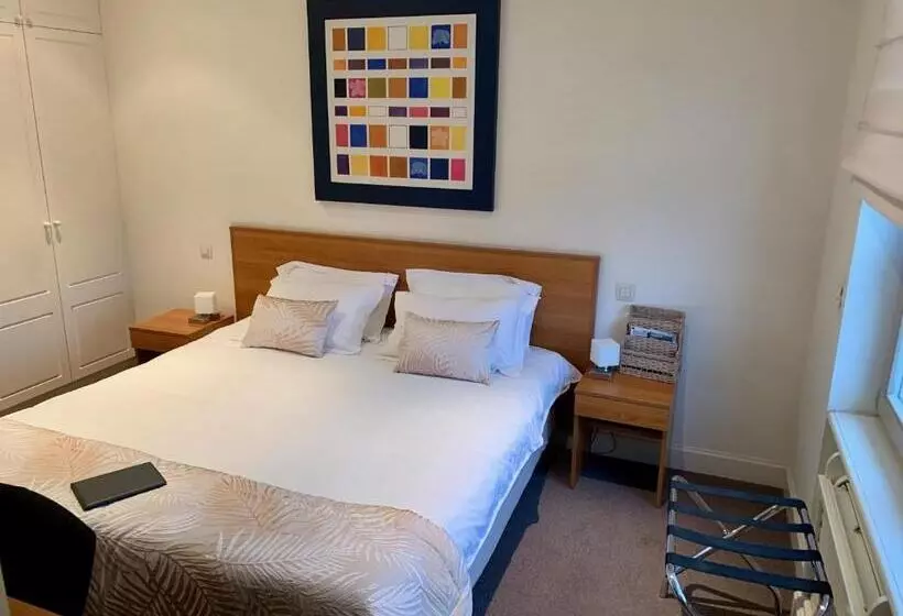 Majatalo Domaine De La Noiseraie