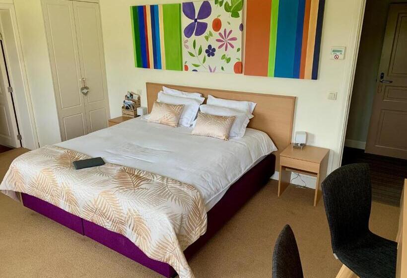 펜션 Domaine De La Noiseraie