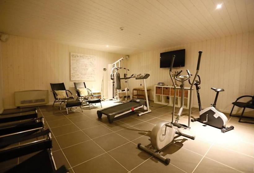 펜션 Domaine De La Noiseraie